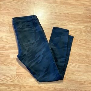 Express Ankle Legging